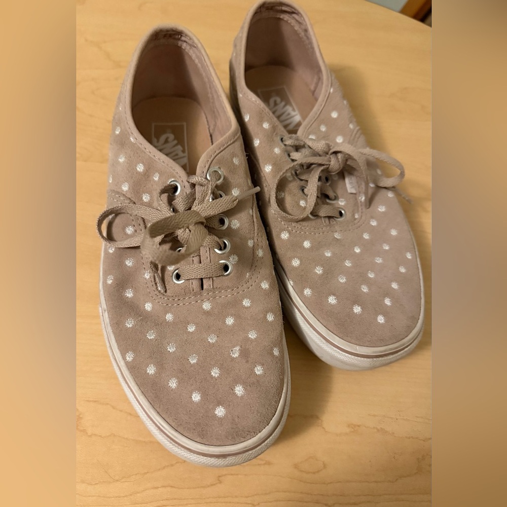 Vans Women's Beige and White Polka Dot Sneakers